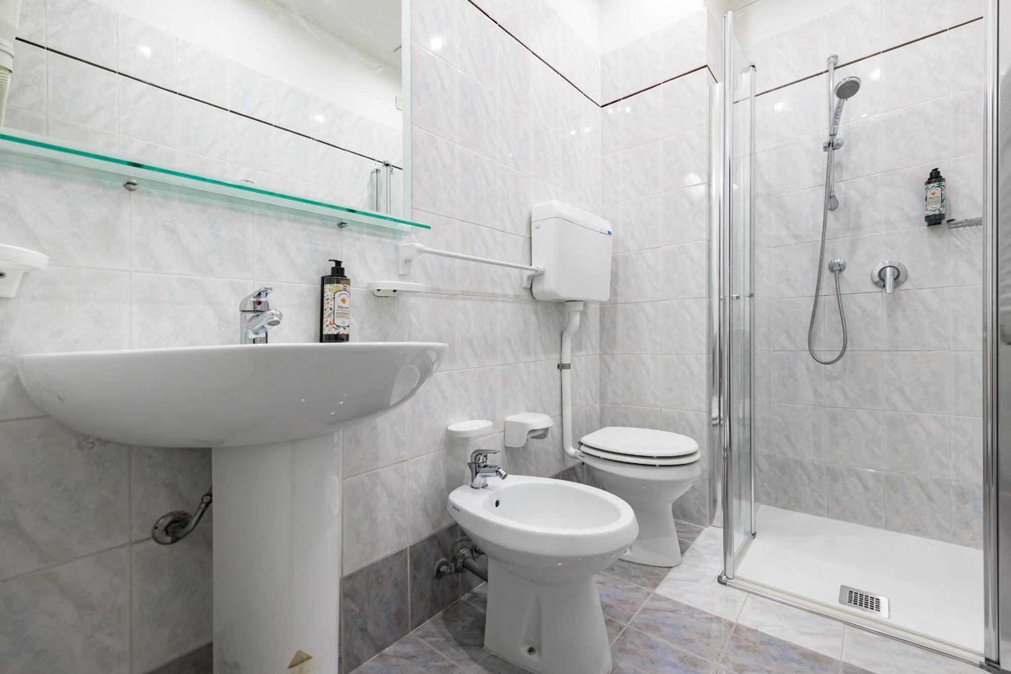 Hotel Sogno Del Benaco Limone sul Garda Værelse billede